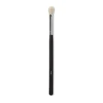 Morphe M433 - Pro Firm Blending Fluff Brush